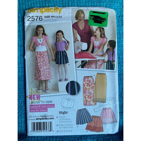 Simplicity Sewing pattern 2576 Girls skirt knee maxi - Picture 1 of 6